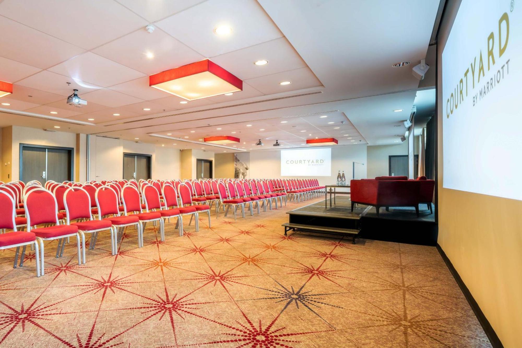 Courtyard By Marriott Brussels — Photos 2