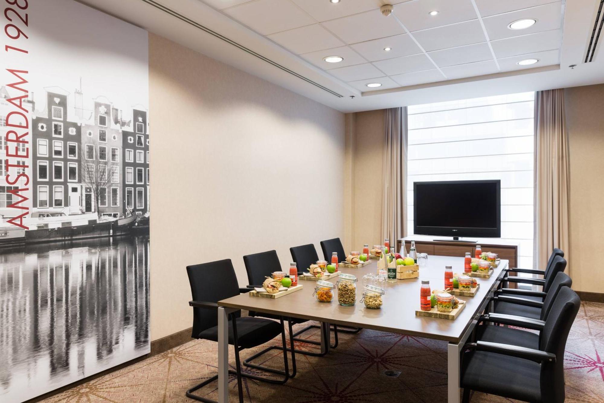 Courtyard By Marriott Brussels — Photos 1